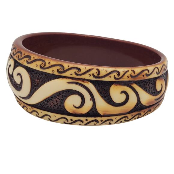 Tribal Swirl Bangle Bracelet Faux Wood Resin Cuff Boho Ethnic Brown Tan Acrylic - Picture 2 of 8